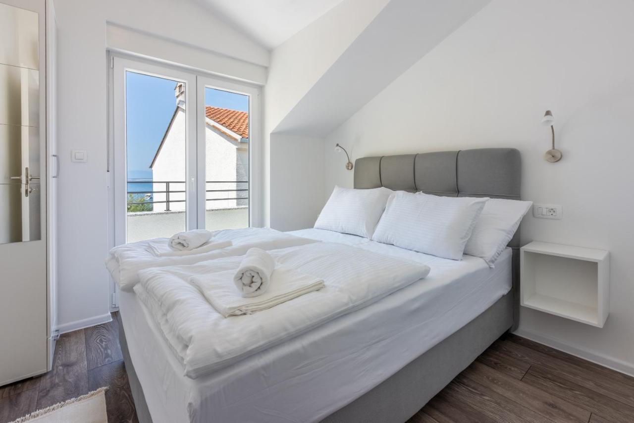 Luxury Apartments Lovorka 3 & 4***/**** เซลเซ ภายนอก รูปภาพ
